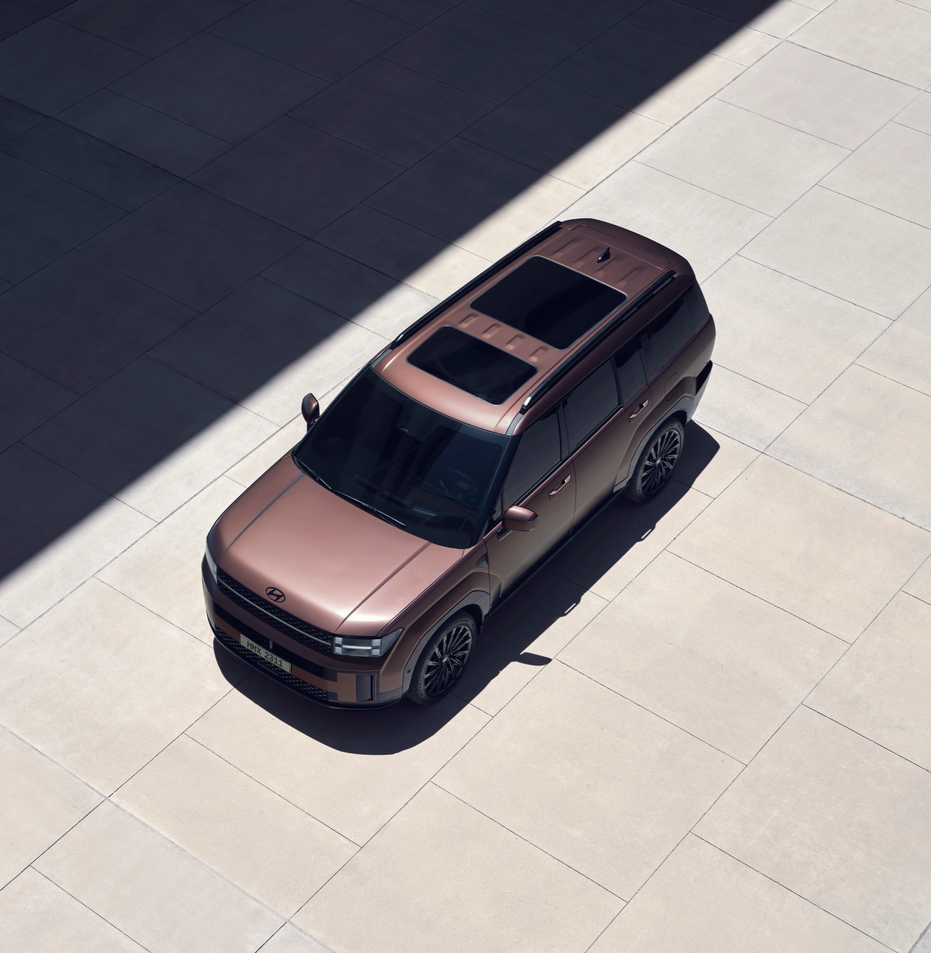 تصميم جريء وحضور متوازن